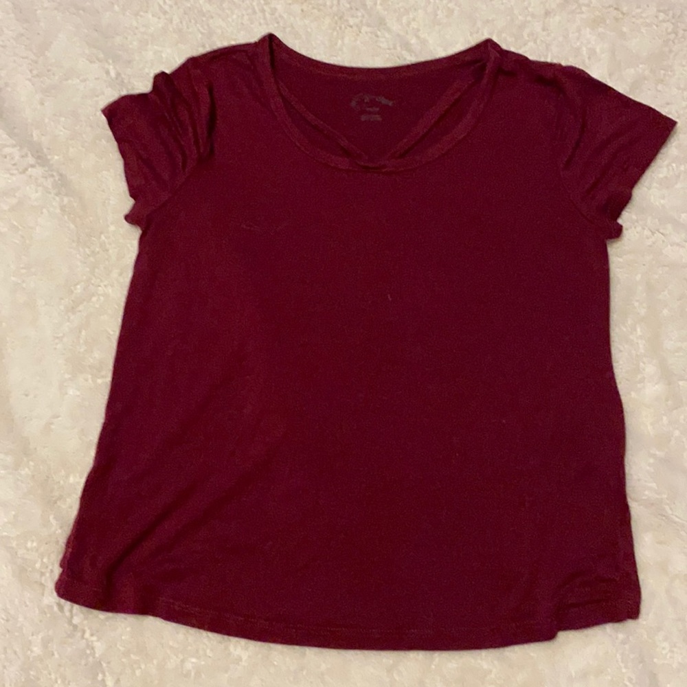 Maroon T-shirt with crossover at top